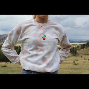 Tie dye sweatshirt. Premium patched hoodie